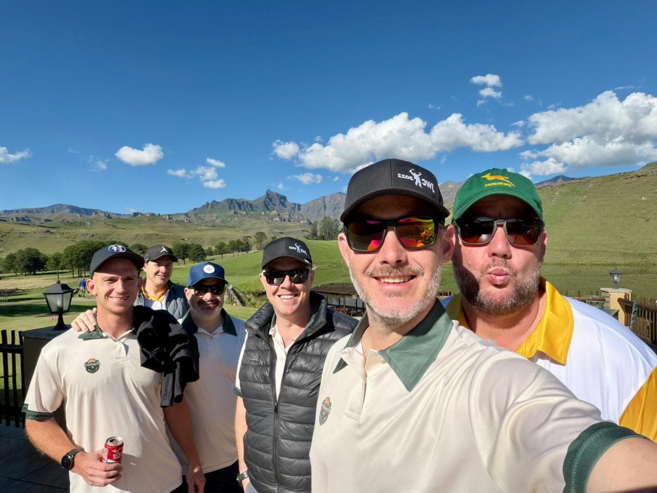 JWC members together on the golf course